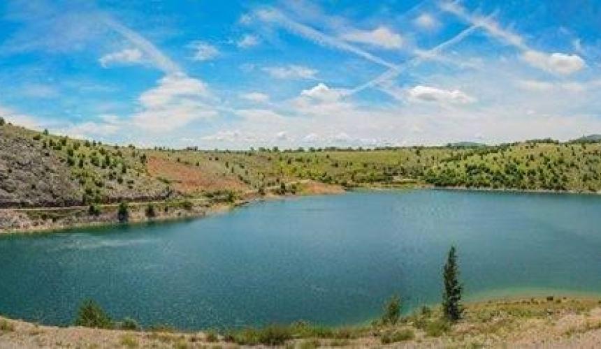 Peruća Lake, on which the thermal power plant is projected © Courtesy of the Ne daj se, Cetino! - Spasimo Peruću i Cetinu od termoelektrane! Facebook group