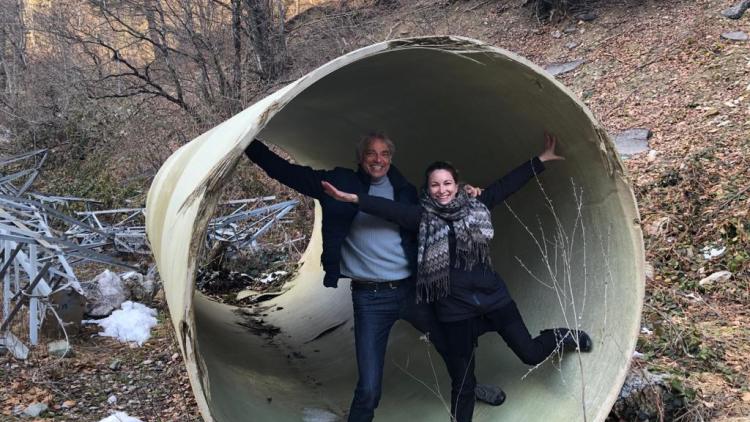 Ulrich Eichelmann and Shpreas Loshaj in a Kelkos pipe © Riverwatch