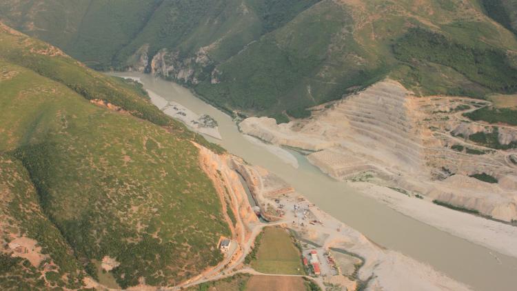The unfinished Kalivaç dam. Now, a new concession shall revive its construction. © Roland Dorozhani