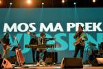 Brilliant Vlashent Sata with band © Moris Rama