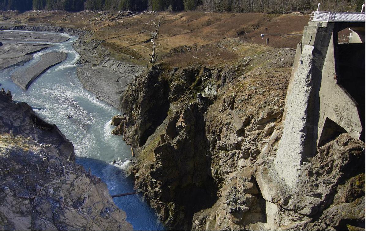 Twenty years ago, what was considered an insane spinning of some environmental activists became reality in 2012-2014 - the Glines dam was removed! © John Gussman, Patagonia