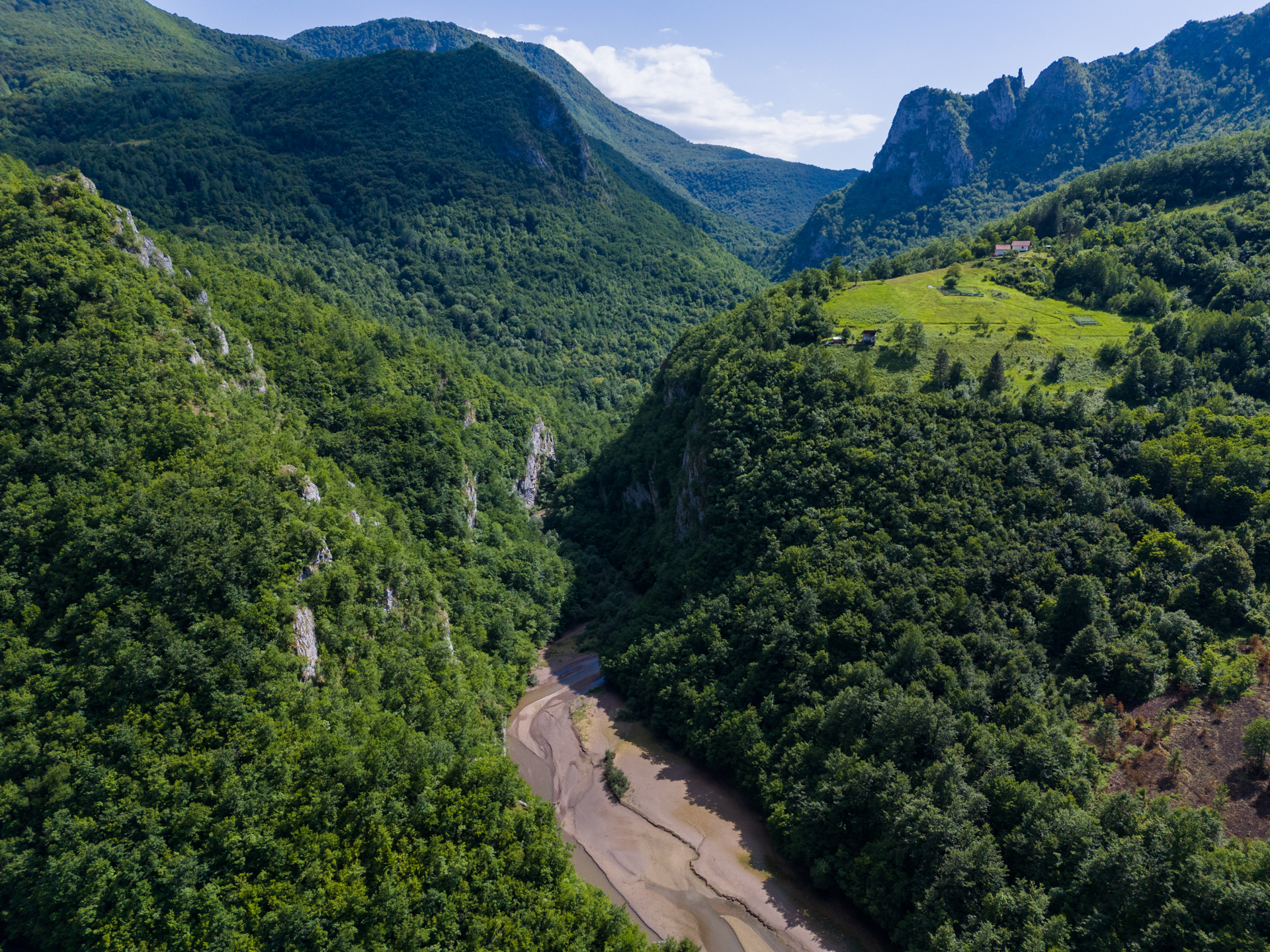 The confluence of the Janjina River with the Drina © Bruno D'Amici