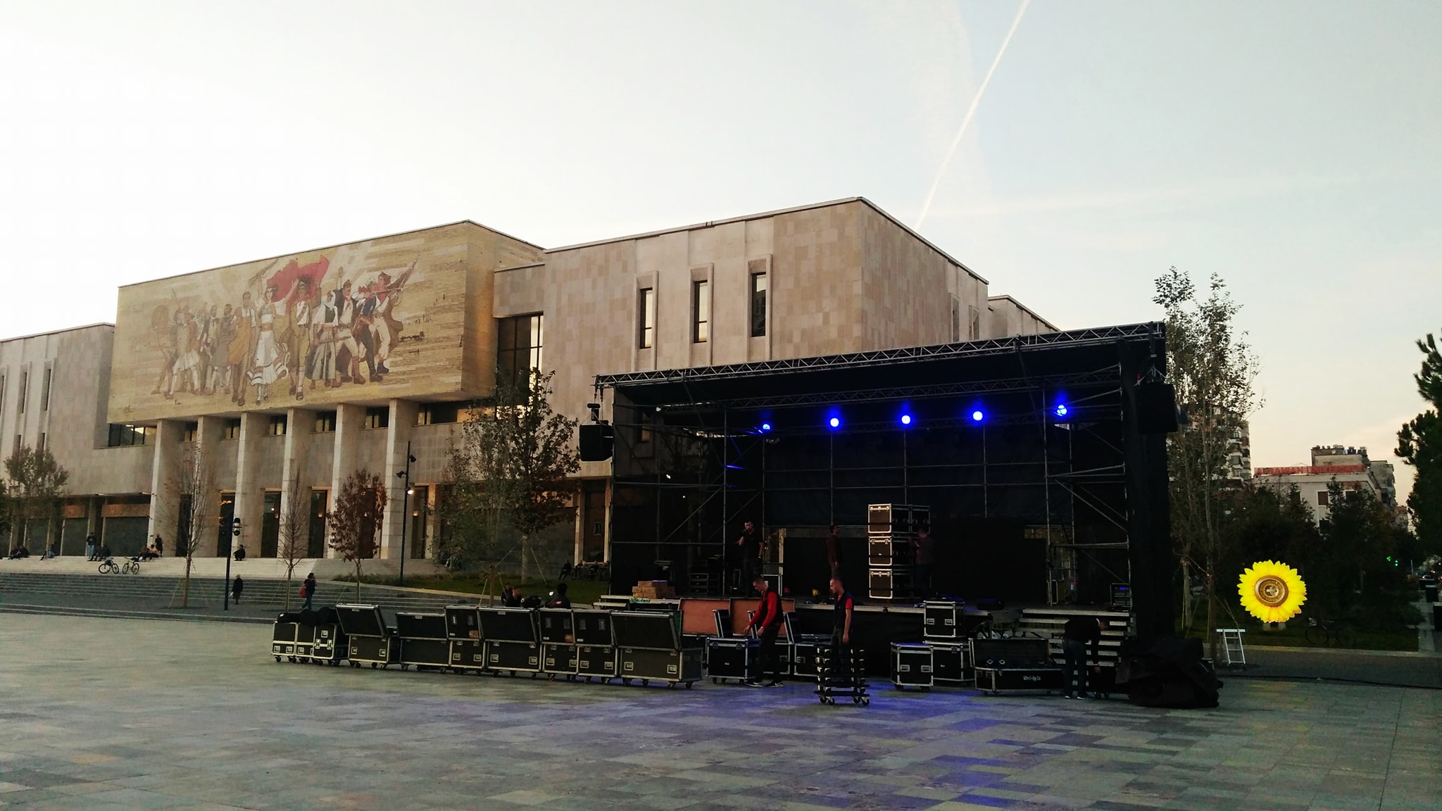  Vorbereitungen für das Vjosa Konzert in Tirana heute Abend © Cornelia Wieser