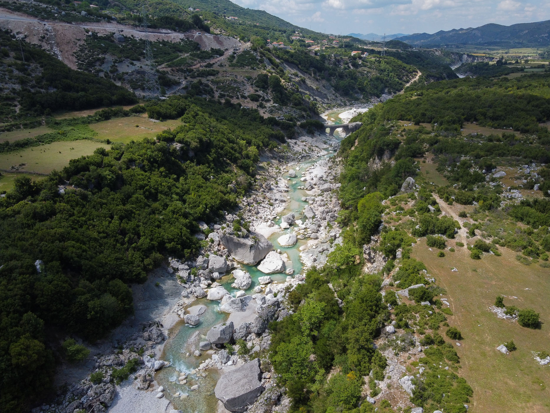 Fluss Shushica, Brataj © Nick St. Oegger