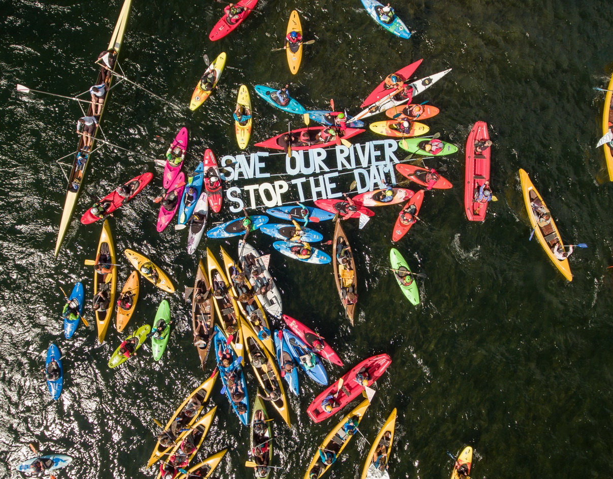 About 150 paddlers opened the Balkan Rivers Tour at Bohinj Lake in Slovenia today. © Matic Oblak